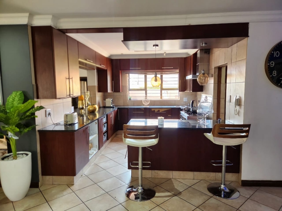 4 Bedroom Property for Sale in Cashan North West